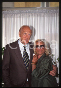 Fotografia d epoca originale 1996 MILANO Raimondo VIANELLO Sandra MONDAINI 35mm vintage slide 18 1