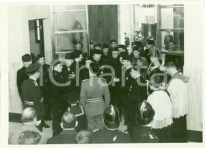 Fotografia d epoca originale 1936 VENEZIA Inaugurazione caserma pompieri a CA  FOSCARI Fotografia 1