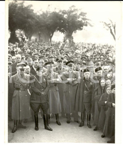 Fotografia d epoca originale 1938 MILANO CIMITERO Messa per commemorazione del PNF Foto 13x16 cm 1