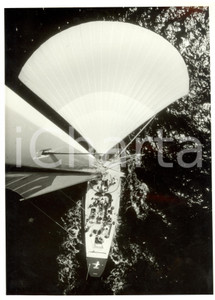 Fotografia d epoca originale 1986 VELA Imbarcazione ITALIA a vele spiegate Yacht Club Italiano REGATTA 1
