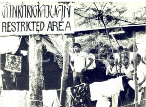 1977 SONGKHLA (THAILANDIA) Campo profughi per vietnamiti - Foto 18x13 cm