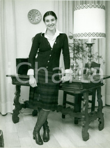 Fotografia d epoca originale 1980 ca TENNIS Ritratto Campionessa Emanuela ZONI in casa Fotografia 1