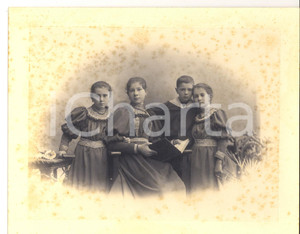 Fotografia d'epoca originale 1895 ca MILANO Ritratto di famiglia con quattro fratelli *Foto VINTAGE 25x20 cm 1