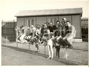 Fotografia d'epoca originale 1933 MILANO Allenamenti universitari al Campo GIURIATI *Fotografia 1