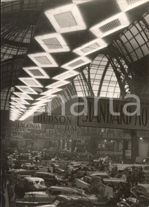 1953 PARIS Salon de l'Automobile - Vue du Grand Palais lors des illuminations