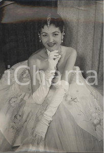 Fotografia d epoca originale 1954 LONDON Maria BOTTINI wearing Fontana di Trevi dress Photo Fashion 15x20 1