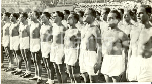 Fotografia d epoca originale 1938 MILANO Atleti della GIL schierati all Arena Civica Fotografia 1