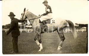 Fotografia d'epoca originale 1920 ca TORINO Ippodromo MIRAFIORI Concorrente al rientro da una gara *Foto 1