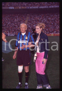 Fotografia d epoca originale Raimondo VIANELLO Elenoire CASALEGNO CALCIO INTER 2000 ca 35 mm vintage slide 3 1