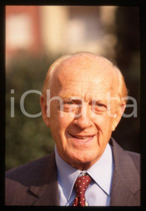 Fotografia d epoca originale Raimondo VIANELLO  Evento in villa  1995 ca 35 mm vintage slide 75 1