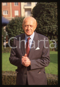 Fotografia d epoca originale Raimondo VIANELLO  Evento in villa  1995 ca 35 mm vintage slide 110 1