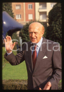 Fotografia d epoca originale Raimondo VIANELLO  Evento in villa  1995 ca 35 mm vintage slide 113 1