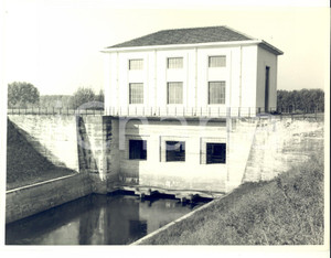 Fotografia d epoca originale 1950 ca CHIGNOLO PO PV La nuova CHIAVICA DEL REALE Foto artistica 1
