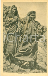 Cartolina originale da collezione 1925 ca LIBIA Beduine in costume tipico Cartolina COLONIALE FP NV 1