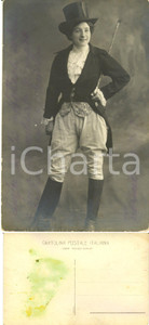 Cartolina originale da collezione 1913 TORINO Cantante operetta Carmela REVELLI vestita da uomo  Foto AUTOGRAFO 1