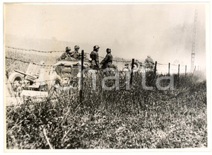 Fotografia d'epoca originale 1940 FRONTE DELLA SOMME WW2 Camionette tedesche in marcia *Fotografia 1