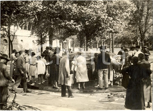 Fotografia d epoca originale 1933 MILANO Fontana di acqua potabile all Arena FOTO 1