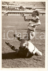 Fotografia d epoca originale 1941 TORINO Calcio JUVENTUS Uscita Giuseppe PERUCCHETTI portiere Fotografia 1