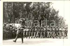 Fotografia d epoca originale 1939 ADDIS ABEBA ETIOPIA Sfilata militare truppe di fronte ad autoritÃ  FOTO 1