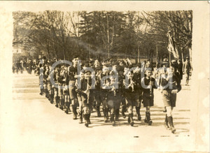 Fotografia d epoca originale 1935 ca MILANO ? Parata di Balilla trombettieri Fotografia DANNEGGIATA 1