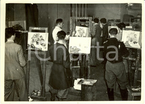 Fotografia d epoca originale 1935 ca MILANO ACCADEMIA BRERA Ludi Juveniles della GIL esame di pittura Foto 1