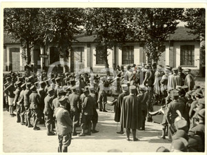 Fotografia d epoca originale 1931 MILANO Festa Reggimento SANITA   Premiazione vincitori mutilati Foto 1