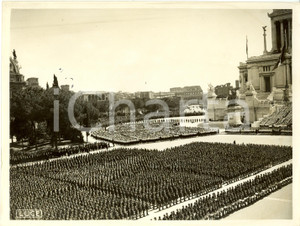Fotografia d epoca originale 1939 ROMA Piazza VENEZIA Natale di Roma Adunata 25 mila giovani della GIL Foto 1