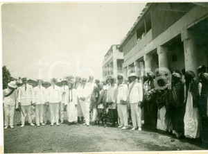 Fotografia d epoca originale 1925 CHISIMAIO SOMALIA Alto Commissario Corrado ZOLI con capi indigeni FOTO 1