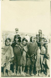 Fotografia d epoca originale 1935 ca GEBEL ELACHDAR LIBIA Bambini arabi tribÃ¹ sottomesse Fotografia 1