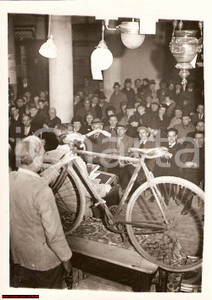 Fotografia d epoca originale 1938 MILANO Asta oggetti abbandonati VERA FOTOGRAFIA 1