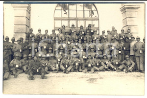 Fotografia d epoca originale 1927 CASALE MONFERRATO AL Soldati con le gavette Caserma CARLO ALBERTO Foto 1