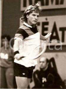 Fotografia d epoca originale 1980 ca JUGOSLAVIA Tennis Marko OSTOJA durante un match Fotografia 1