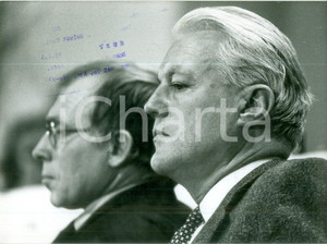 Fotografia d epoca originale 1985 ca BONN DE Ministro Finanze Gerhard STOLTENBERG Heinrich GEISSLER Foto 1