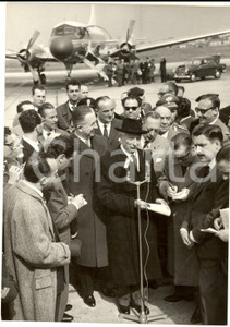 1959 ROMA Antonio SEGNI e Giuseppe PELLA al rientro da un viaggio *Foto 13x18 cm