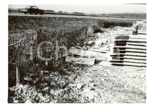 Fotografia d epoca originale 1955 ca ZINASCO PV Autostrada A7  Lavori manutenzione di un canale Foto 9x12 1