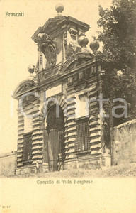 Cartolina originale da collezione 1920 ca FRASCATI ROMA Cancello di villa BORGHESE Cartolina ANIMATA FP NV 1