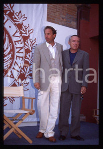 Fotografia d epoca originale Kevin COSTNER Abbas KIAROSTAMI  VENEZIA Cinema 1995 35 mm vintage slide 2 1