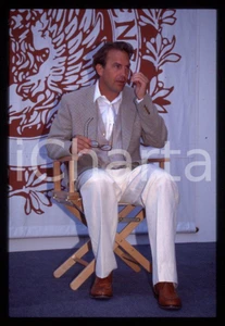 Fotografia d epoca originale Kevin COSTNER  VENEZIA Mostra del Cinema 1995  35 mm vintage slide 123 1