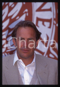 Fotografia d epoca originale Kevin COSTNER  VENEZIA Mostra del Cinema 1995  35 mm vintage slide 161 1