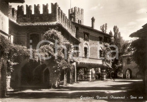 Cartolina originale da collezione 1955 GRAZZANO VISCONTI PC Scorcio di una via Cartolina FG VG 1