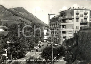 Cartolina originale da collezione 1963 LIMONE PIEMONTE CN Piazzale SAN SEBASTIANO Cartolina ANIMATA FG VG 1