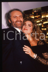 Fotografia d epoca originale 35mm vintage slide 1990 ca ITALIA  COSTUME Gianni VERSACE Brooke SHIELDS 1