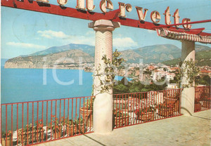 Cartolina originale da collezione 1975 ca SORRENTO NA Pergolato del Ristorante MINERVETTA Cartolina FG VG 1