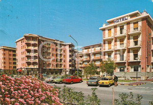 Cartolina originale da collezione 1980 ANDORA SV Via Aurelia e Hotel Moresco Cartolina FG VG 1