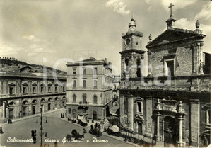 Cartolina originale da collezione 1958 CALTANISSETTA Piazza GARIBALDI e DUOMO *Cartolina ANIMATA FG VG 1