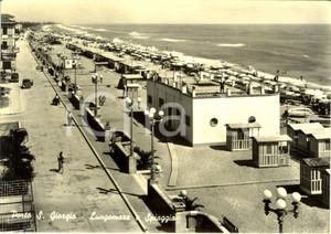 Cartolina originale da collezione 1956 PORTO SAN GIORGIO FM Veduta lungomare e spiaggia Cartolina ANIMATA FG VG 1