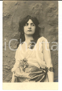 Cartolina originale da collezione 1920 ca Ethel BROWNING in historical costume *Actress vintage postcard FP NV 1