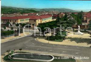 Cartolina originale da collezione 1966 CITTA  DI CASTELLO PG Piazza GARIBALDI con fontana Cartolina FG VG 1
