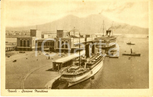 Cartolina originale da collezione 1939 NAPOLI Veduta della stazione marittima con navi Cartolina FP NV 1