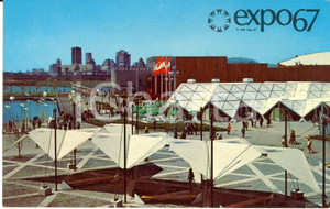 Cartolina originale da collezione 1967 MONTREAL (CANADA) EXPO 67 Padiglioni isola SAINTE-HELENE *Cartolina FP VG 1